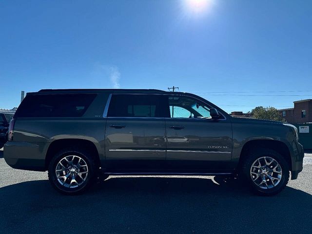 2016 GMC Yukon XL SLT