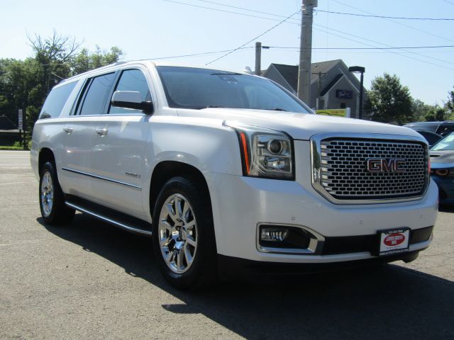 2016 GMC Yukon XL Denali