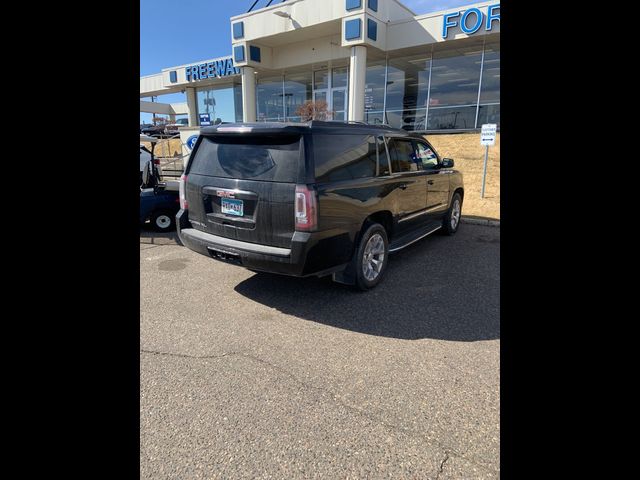 2016 GMC Yukon XL SLT