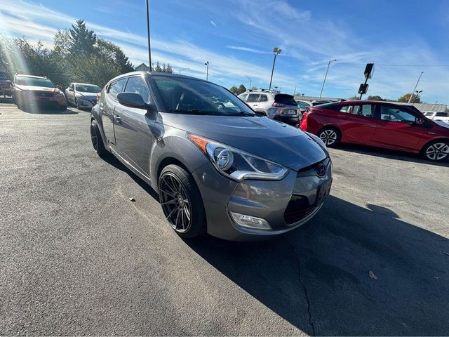 2016 Hyundai Veloster Base