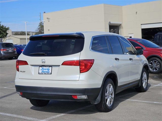 2016 Honda Pilot LX