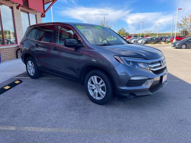 2016 Honda Pilot LX