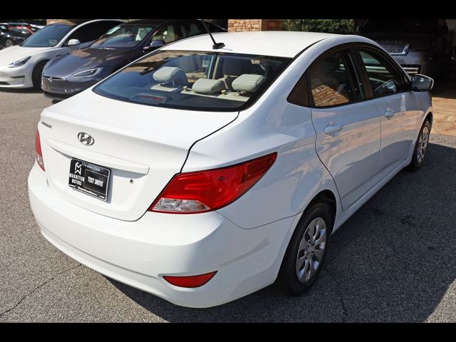 2016 Hyundai Accent SE