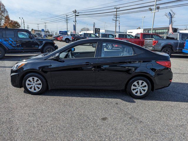 2016 Hyundai Accent SE