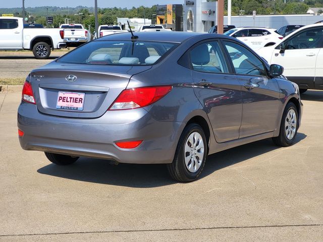 2016 Hyundai Accent SE