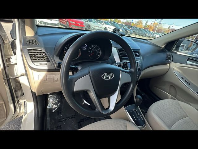 2016 Hyundai Accent SE