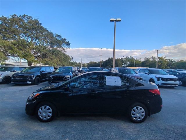 2016 Hyundai Accent SE