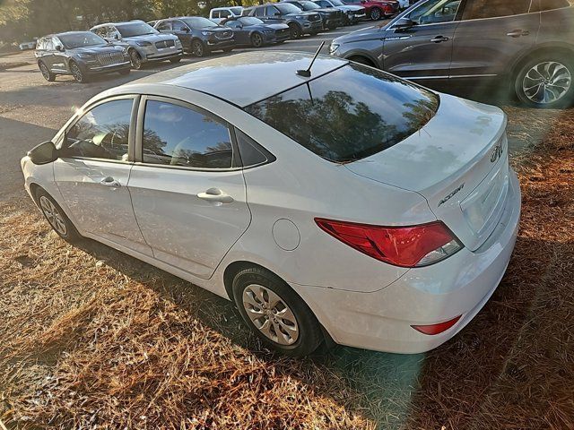 2016 Hyundai Accent SE