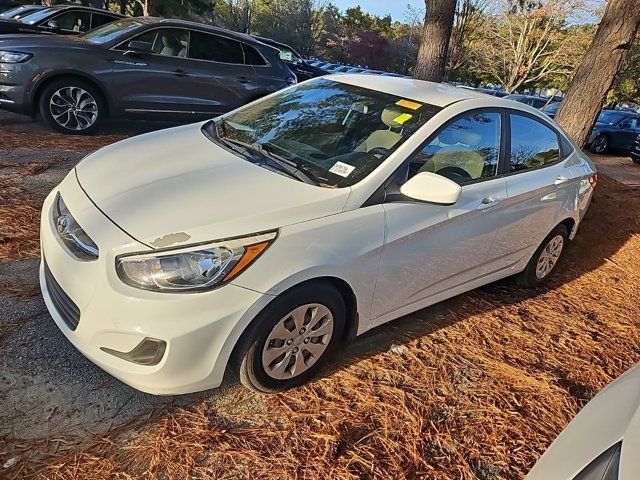 2016 Hyundai Accent SE