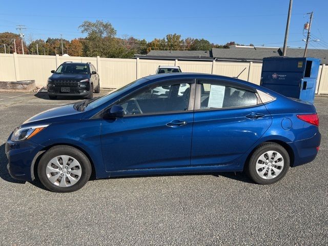 2016 Hyundai Accent SE