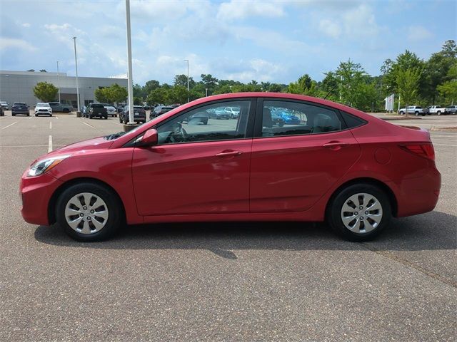 2016 Hyundai Accent SE