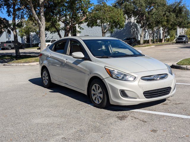 2016 Hyundai Accent SE