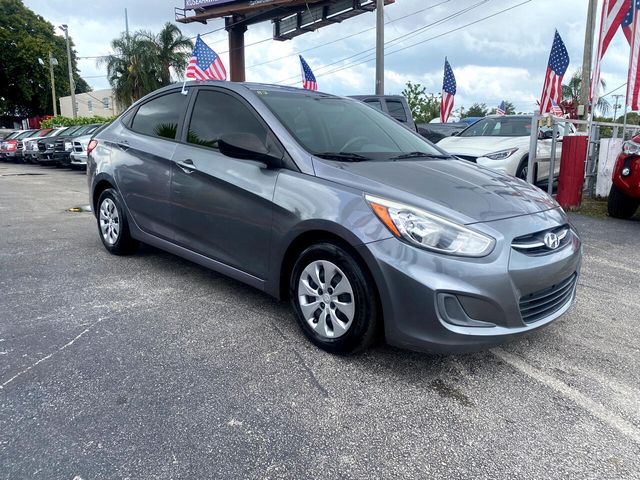 2016 Hyundai Accent SE