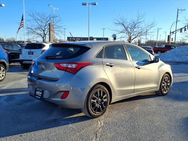 2016 Hyundai Elantra GT Base