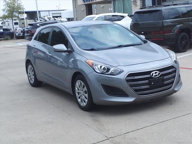 2016 Hyundai Elantra GT Base