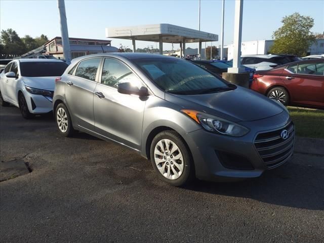 2016 Hyundai Elantra GT Base