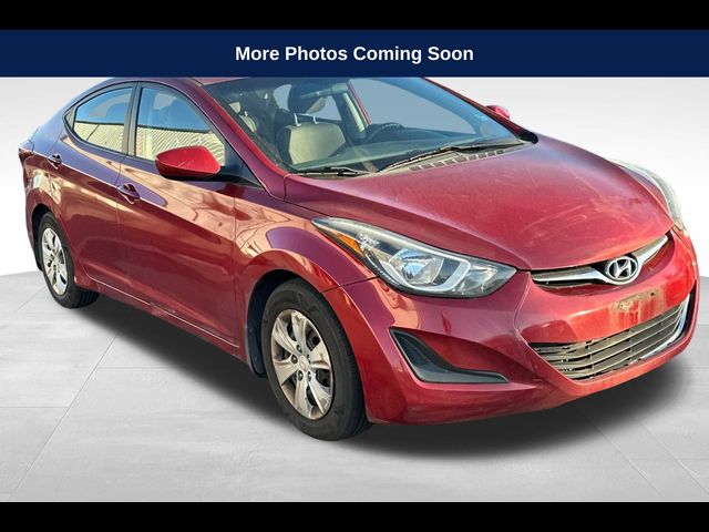 2016 Hyundai Elantra SE