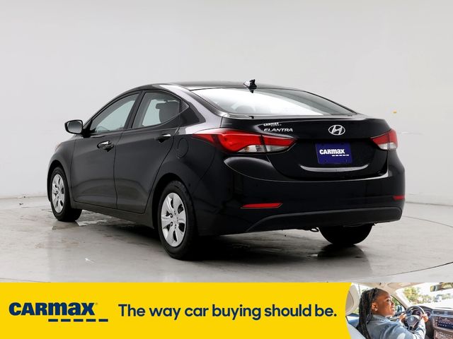 2016 Hyundai Elantra SE