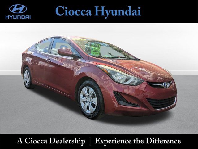 2016 Hyundai Elantra SE