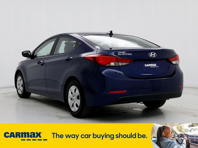 2016 Hyundai Elantra SE