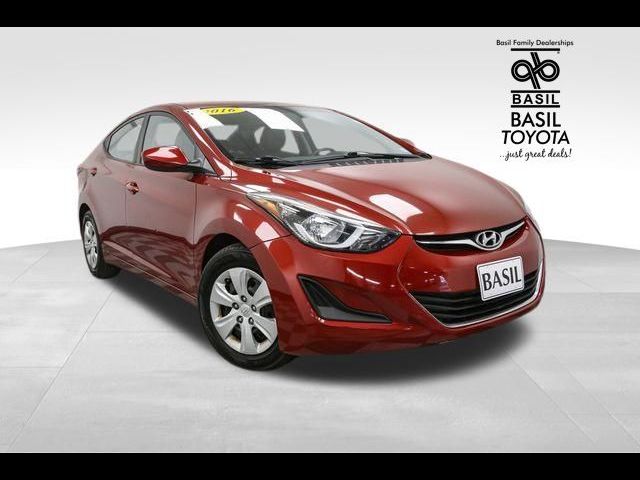 2016 Hyundai Elantra SE