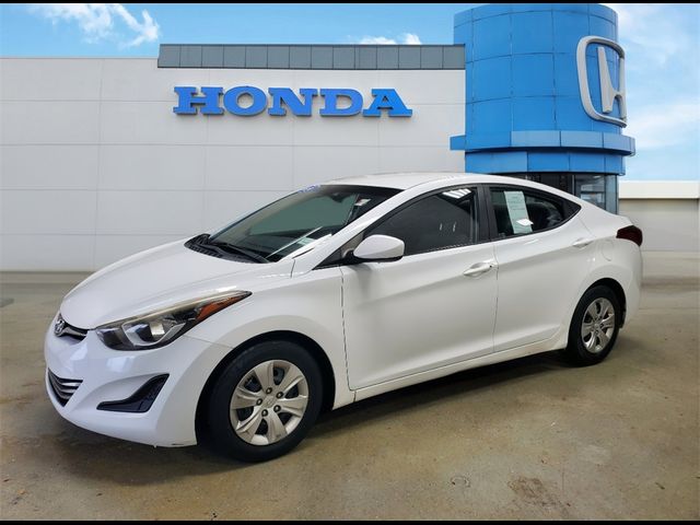 2016 Hyundai Elantra SE