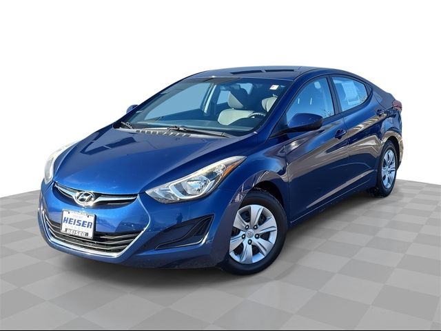 2016 Hyundai Elantra SE