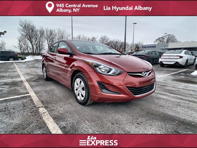 2016 Hyundai Elantra SE