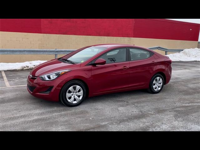 2016 Hyundai Elantra SE