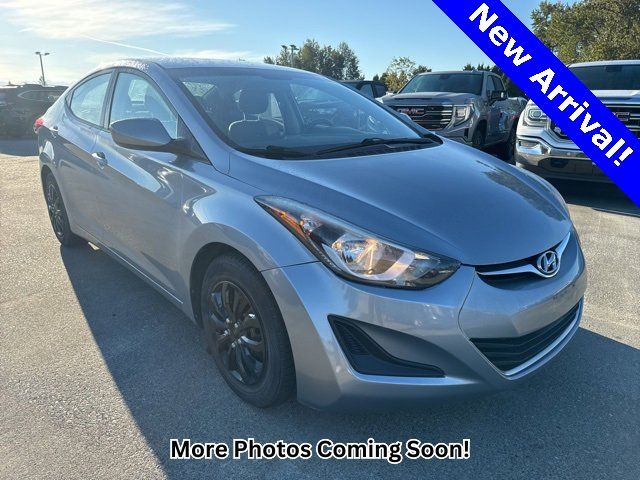 2016 Hyundai Elantra SE