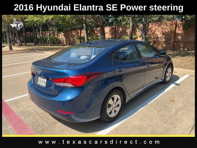 2016 Hyundai Elantra SE