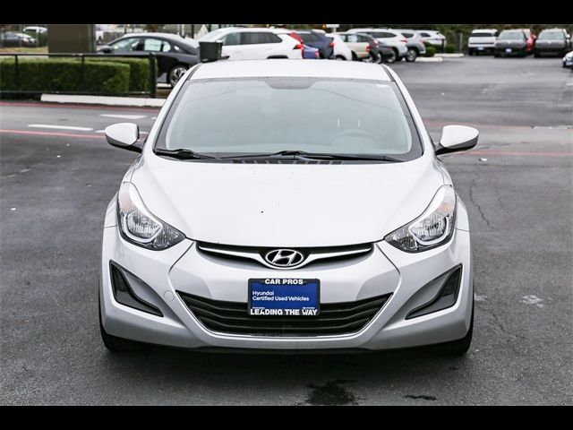 2016 Hyundai Elantra SE