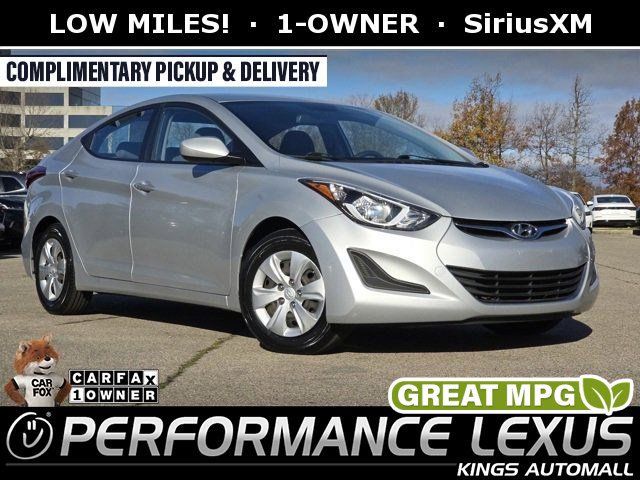 2016 Hyundai Elantra SE