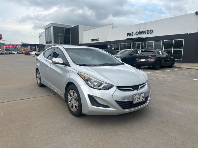 2016 Hyundai Elantra SE