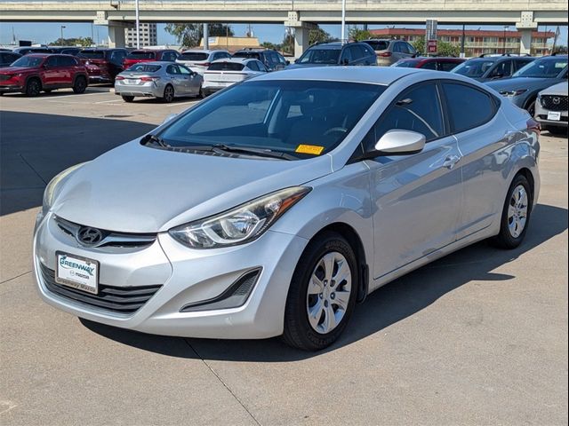 2016 Hyundai Elantra SE