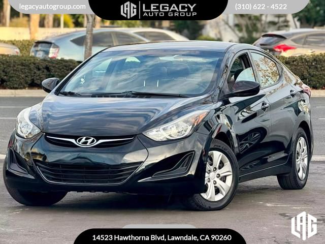 2016 Hyundai Elantra SE