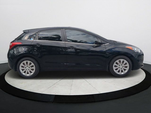 2016 Hyundai Elantra GT Base