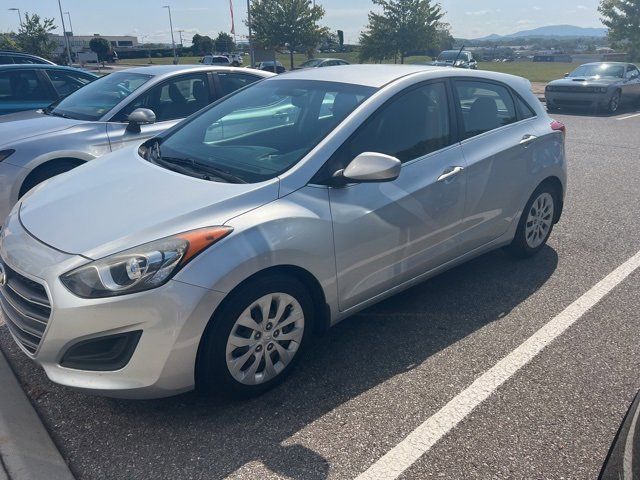 2016 Hyundai Elantra GT Base