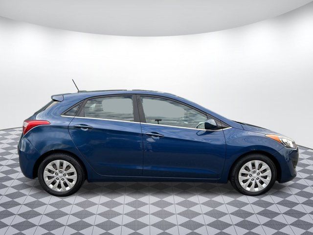 2016 Hyundai Elantra GT Base