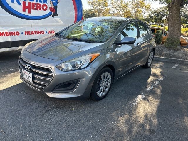 2016 Hyundai Elantra GT Base