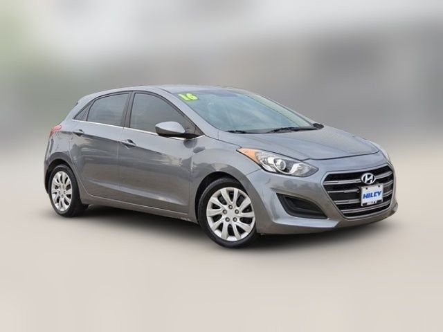 2016 Hyundai Elantra GT Base