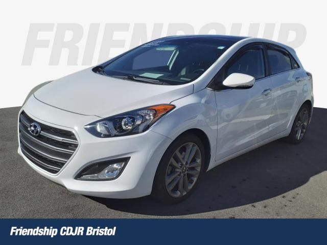 2016 Hyundai Elantra GT Base