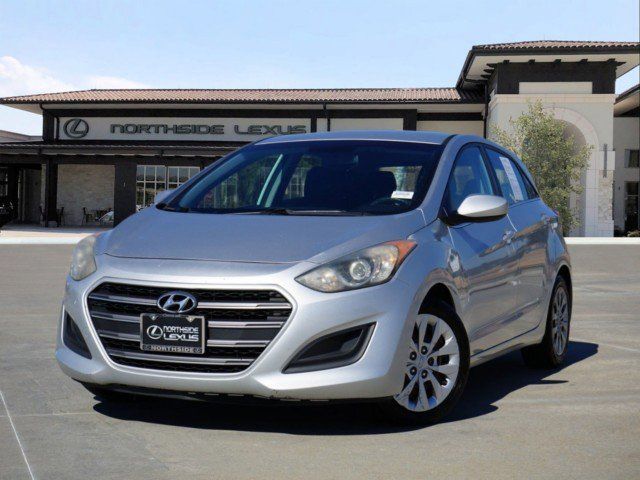 2016 Hyundai Elantra GT Base