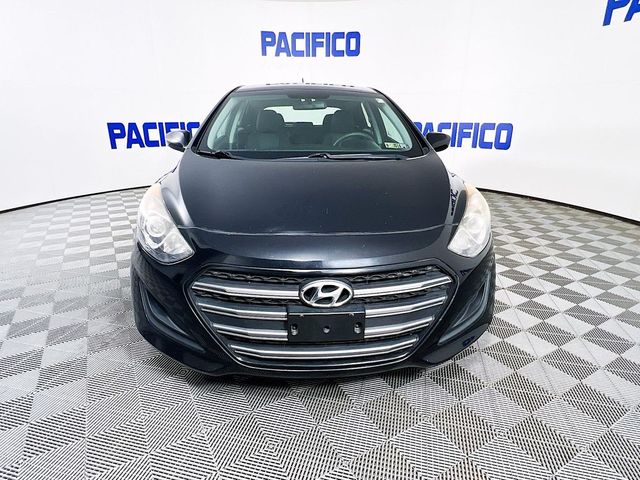 2016 Hyundai Elantra GT Base
