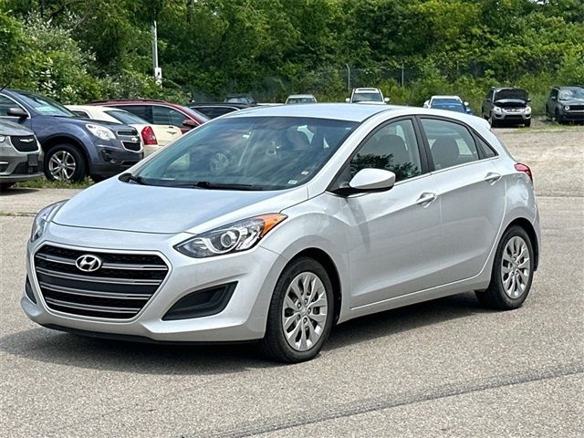 2016 Hyundai Elantra GT Base