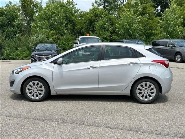 2016 Hyundai Elantra GT Base