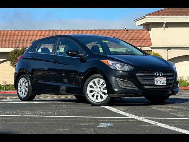 2016 Hyundai Elantra GT Base