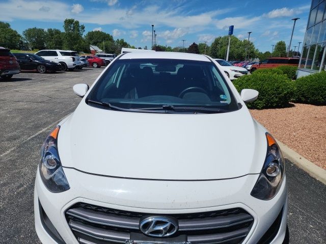 2016 Hyundai Elantra GT Base