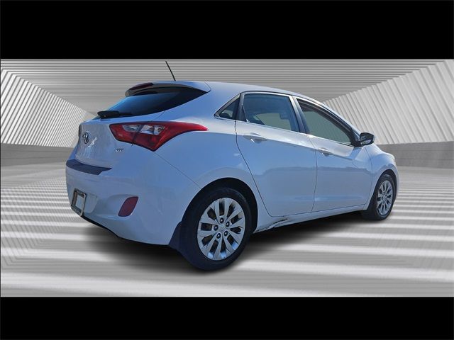 2016 Hyundai Elantra GT Base