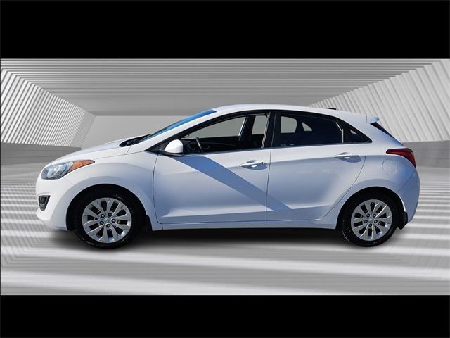2016 Hyundai Elantra GT Base
